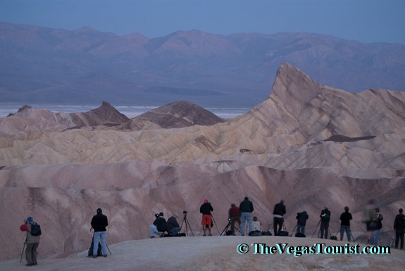 Death Valley sunrise, Vegas Tours to Death Valley